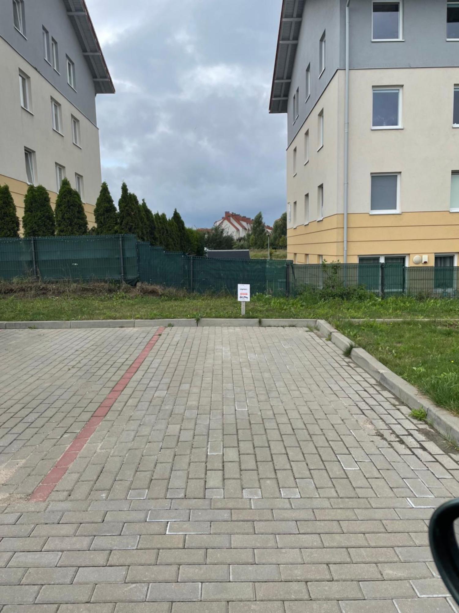 Przestronne 2 Oddzielne Sypialnie Caly Apartament W Spokojnej Dzielnicy Borkowo  外观 照片